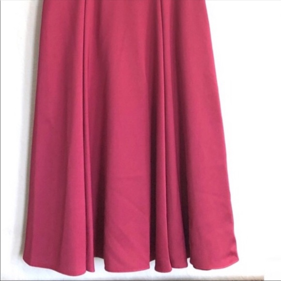 NEW Gal Meets Glam Noelle Twist Neck satin dress in Berry pink shade size 6 - Picture 3 of 10